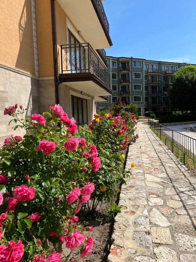Ramay Rooms Святые Константин и Елена Экстерьер фото